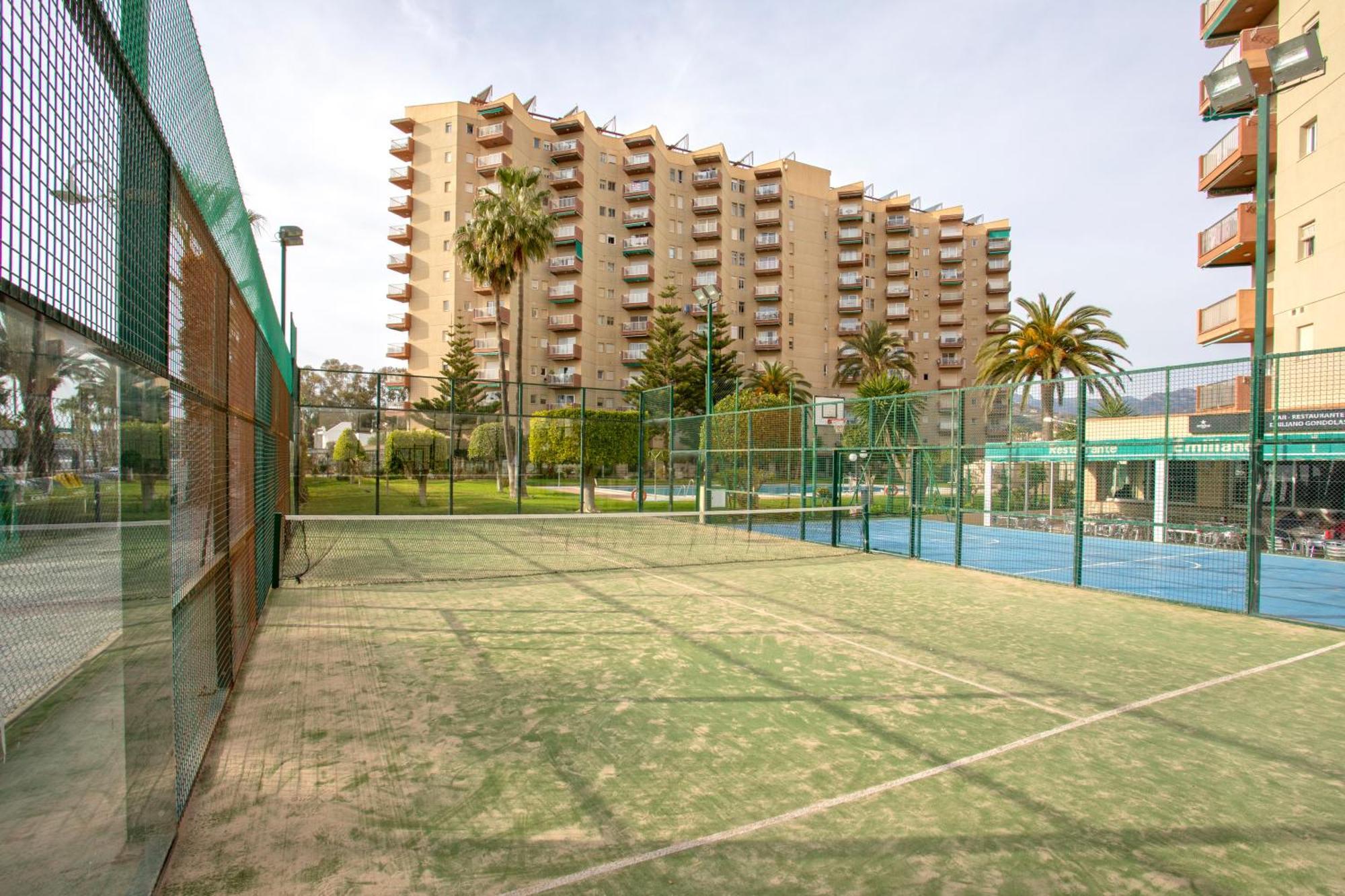 1004 - Beachfront Apartment On El Paseo, 4 Pers - Air Conditionning - Wi-Fi - Smart Tv Almuñécar Exterior foto